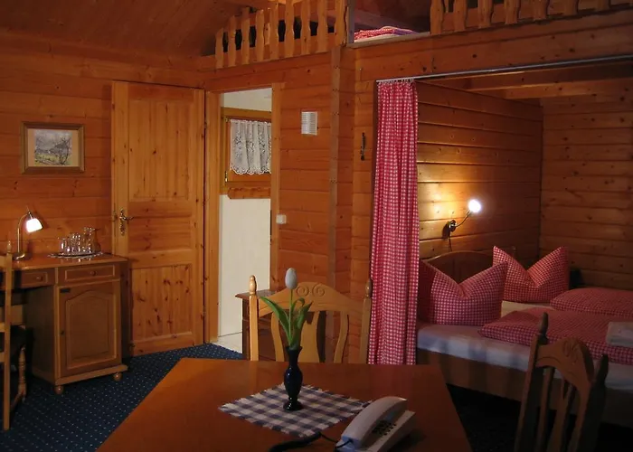 Bierbad-landhotel Garni Kummerower Hof - Weltweit Erstes Bierbad 3*